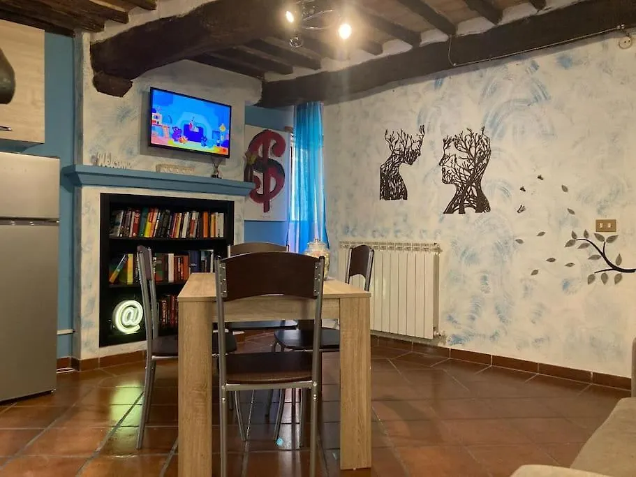 Ai Muri Dipinti Villa Perugia 0*,